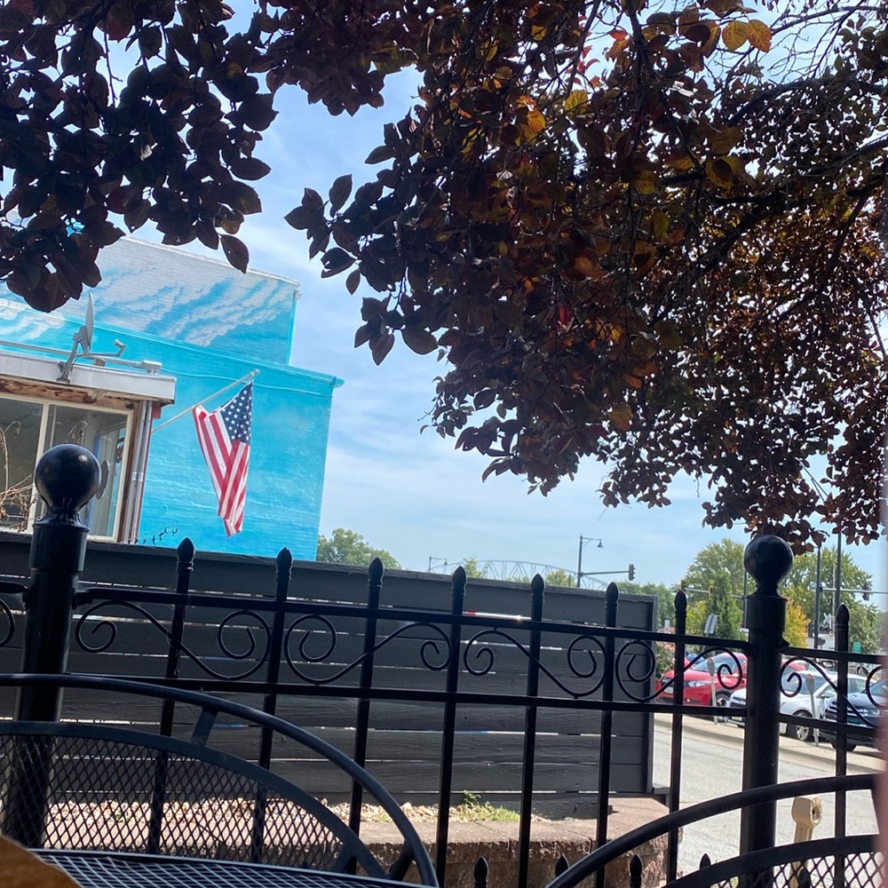 Meet your Posher, Ava